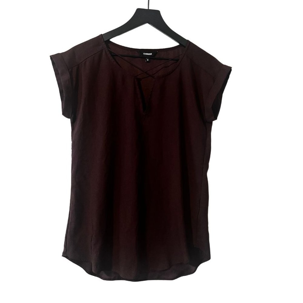 Express Cross Front Gramercy Top in burgundy size XS